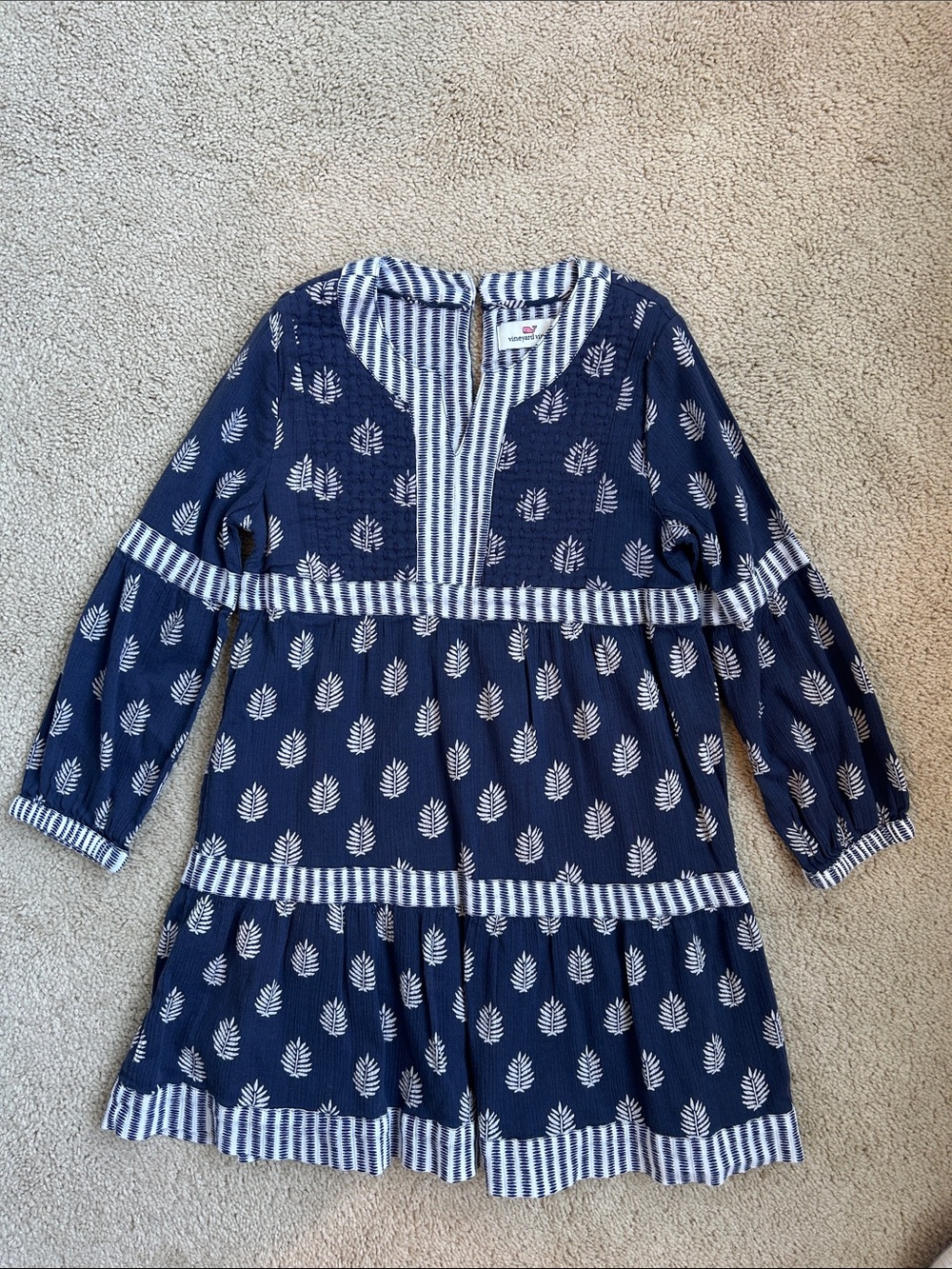 Vineyard Vines Navy Leaf Print Tiered Tunic Dress with Striped Trim, EUC, S